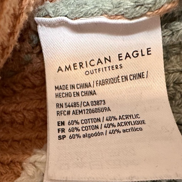 American Eagle Outfitters Tan and Green Crew Neck Sweater Size Small - Picture 4 of 7